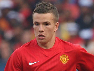 tom-cleverley-1