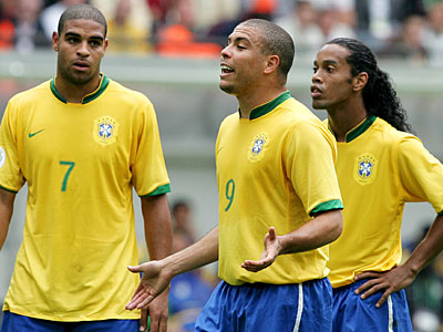 Ronaldo Brazil 2010 on Ronaldo   Adriano Would Be Ideal For Corinthians   Total Football