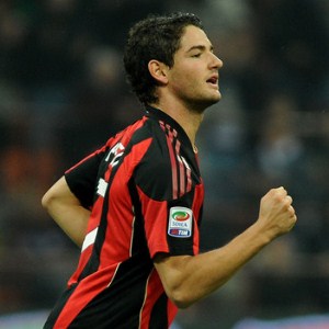 Alexandre Pato Hairstyle